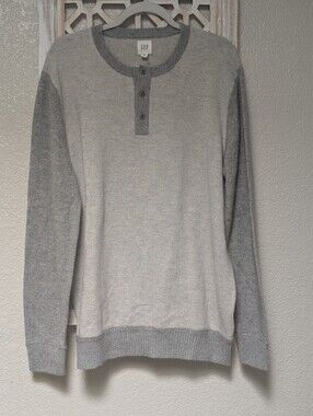 GAP Henley Sweater Three Button Placket Ribbed Mens Lg Tall Merino Wool Grey